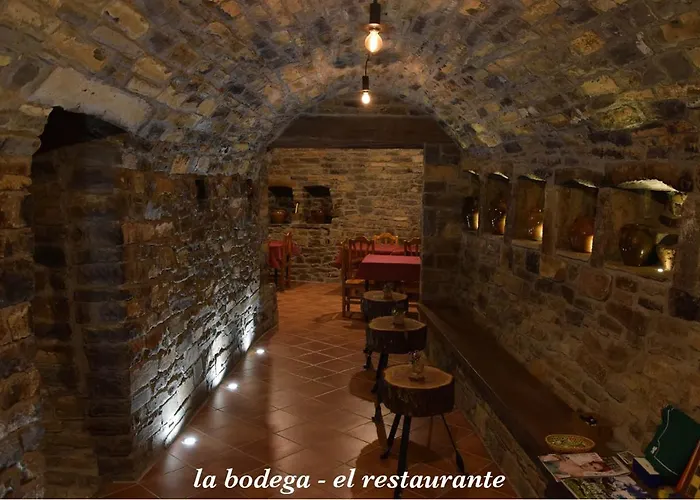 Casa Dueso Pensión El Pueyo de Araguás